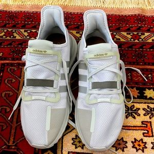 U-path adidas running shoes- Gray/green